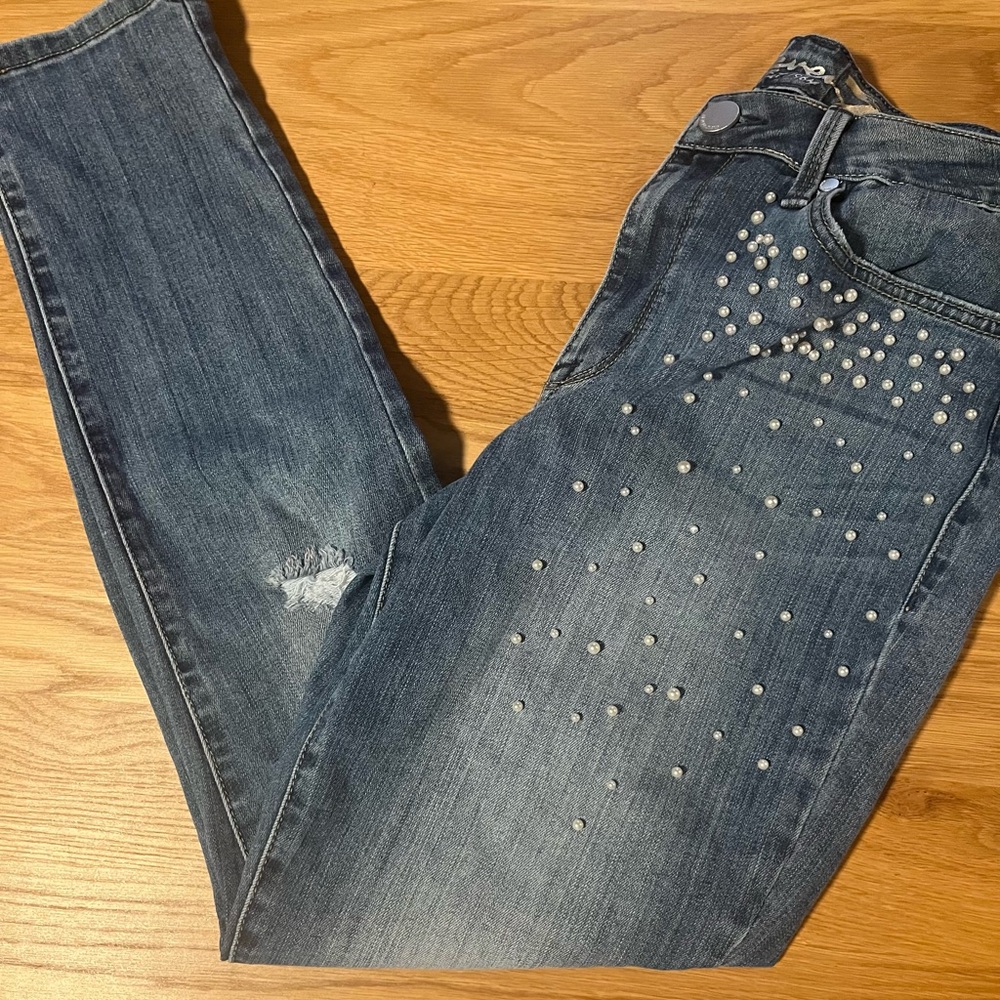 Seven distressed Jean with pearl beaded details  size 12